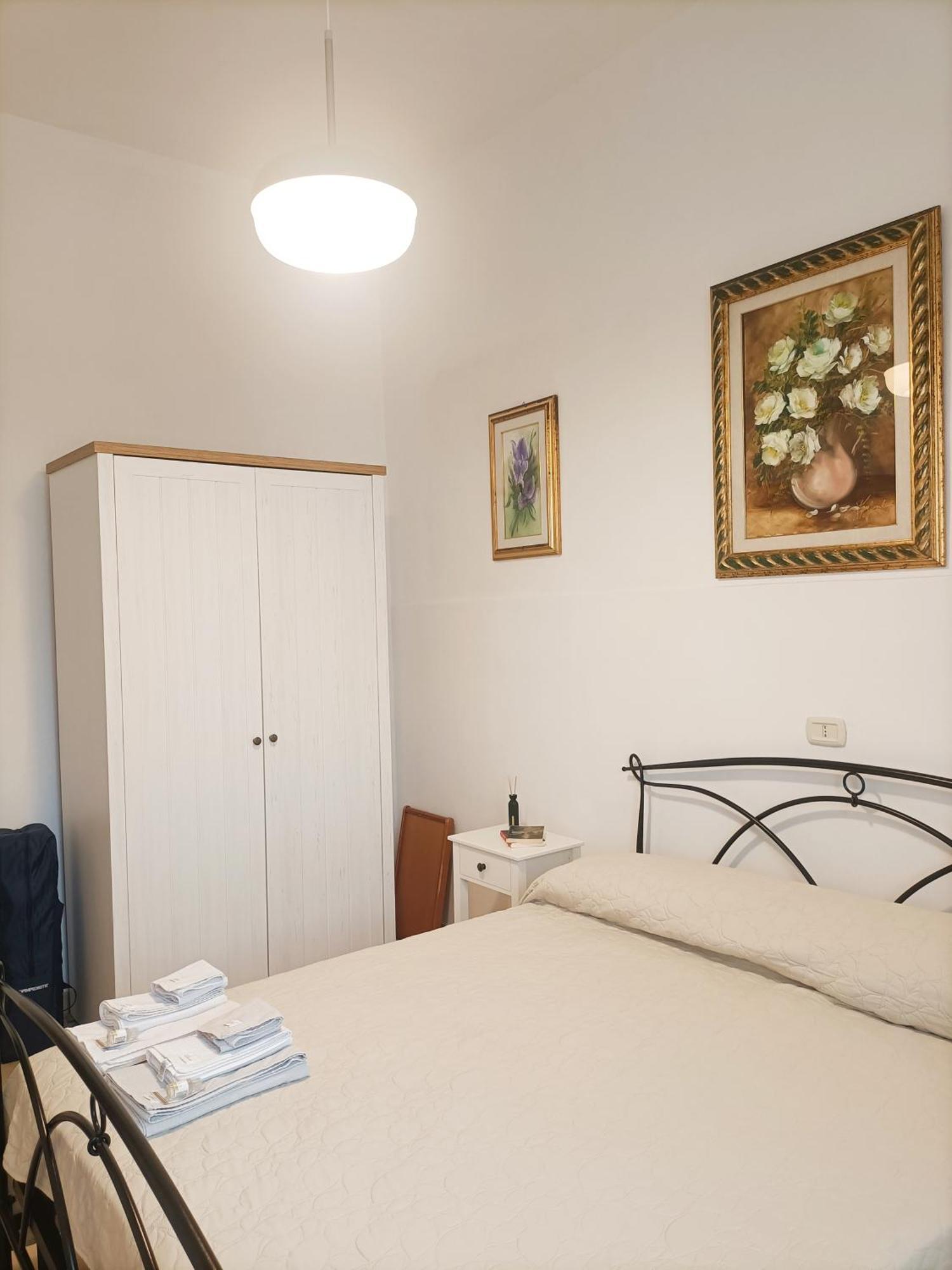 Bright Port View Apartment- Free Parking Cagliari Eksteriør billede