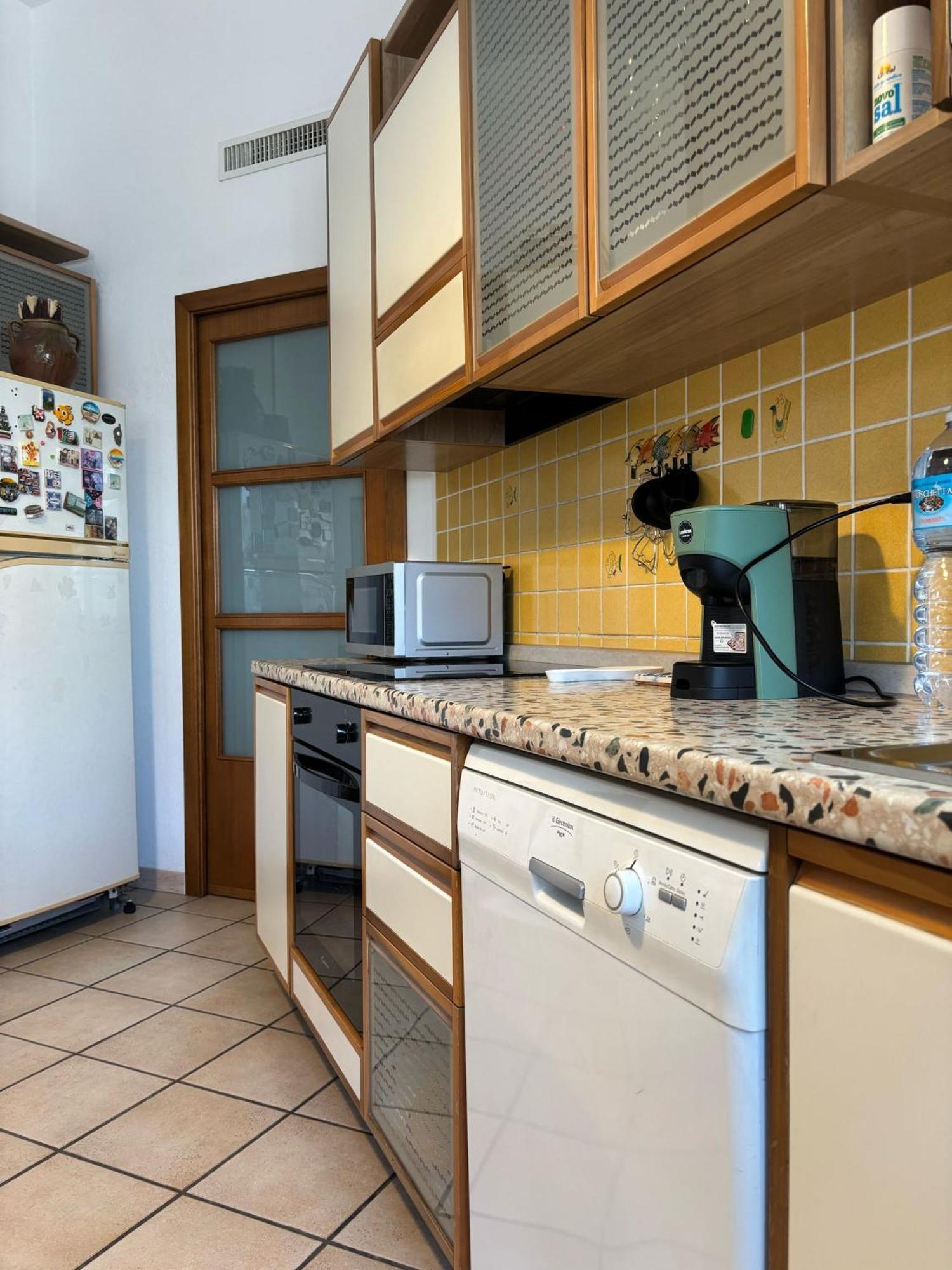 Bright Port View Apartment- Free Parking Cagliari Eksteriør billede